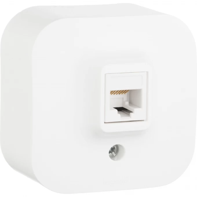 Розетка LEGRAND RJ45 категория 5e UTP Quteo IP 20 белый 782224