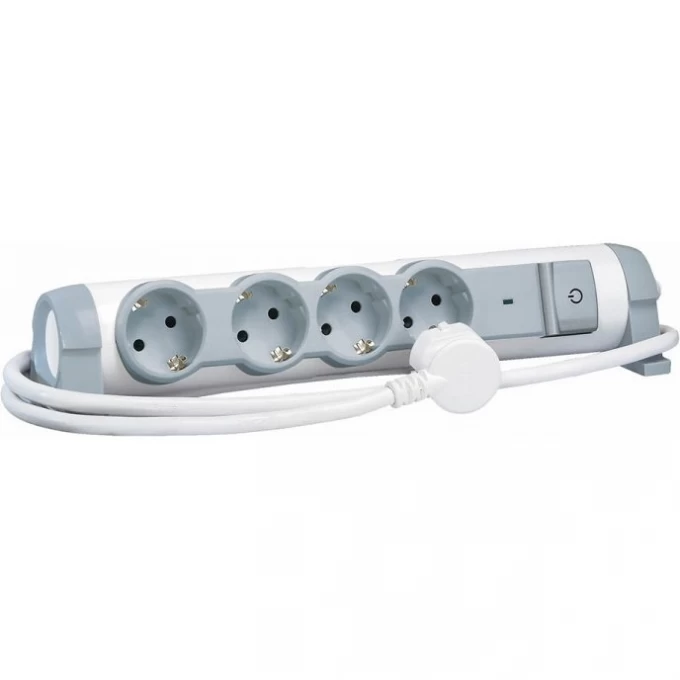 Многорозеточный блок LEGRAND 'Комфорт' 5 x 2К+З с кабелем длиной 1,5 м белый 694631